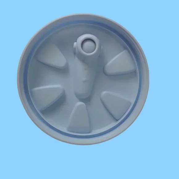 Vintage Rubbermaid One Gallon Drinking Cooler W/Handle/Spout Blue Ribbed 11” - Picture 8 of 10